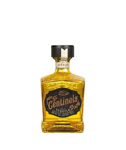 Centinela Añejo 40,0% 0,7 l